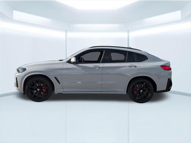 2023 BMW X4 xDrive30i