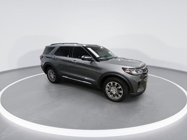 2025 Ford Explorer Active 2025 Ford Explorer Active