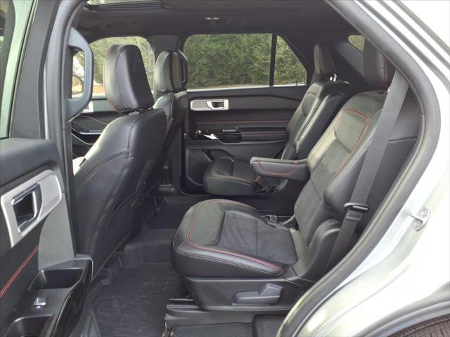 2024 Ford Explorer ST-Line