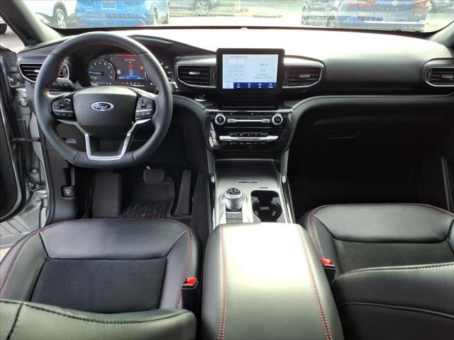 2024 Ford Explorer ST-Line