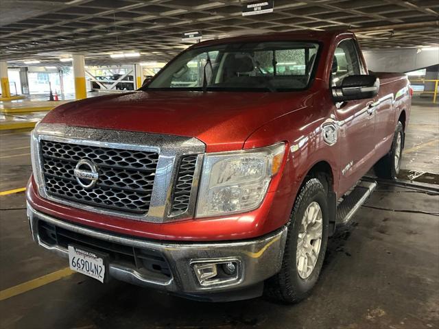 2017 Nissan TITAN SV