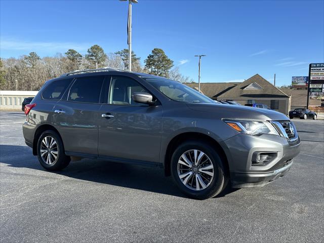 2019 Nissan Pathfinder S