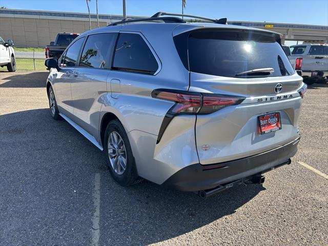 2022 Toyota Sienna XLE