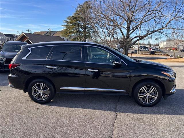 2020 INFINITI QX60 LUXE