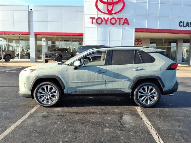 2019 Toyota RAV4 XLE Premium