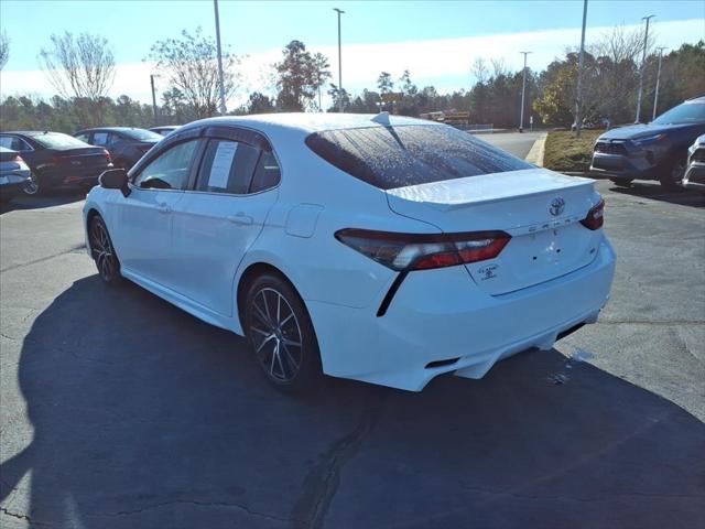 2021 Toyota Camry SE