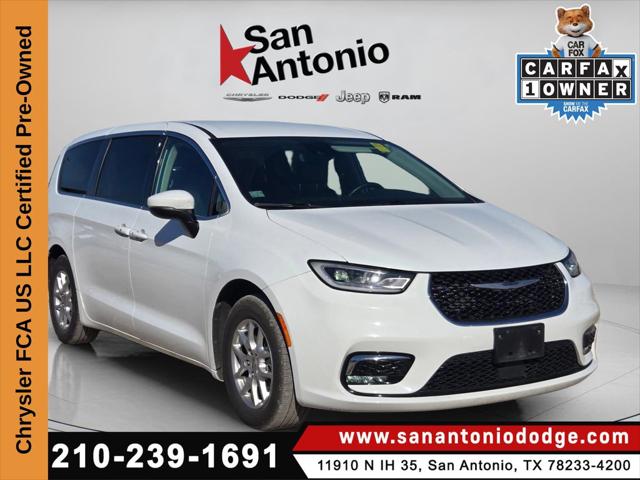 2023 Chrysler Pacifica Touring L