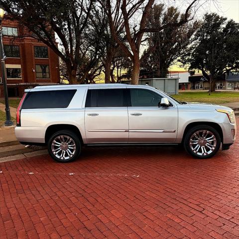 2017 Cadillac Escalade ESV Premium Luxury