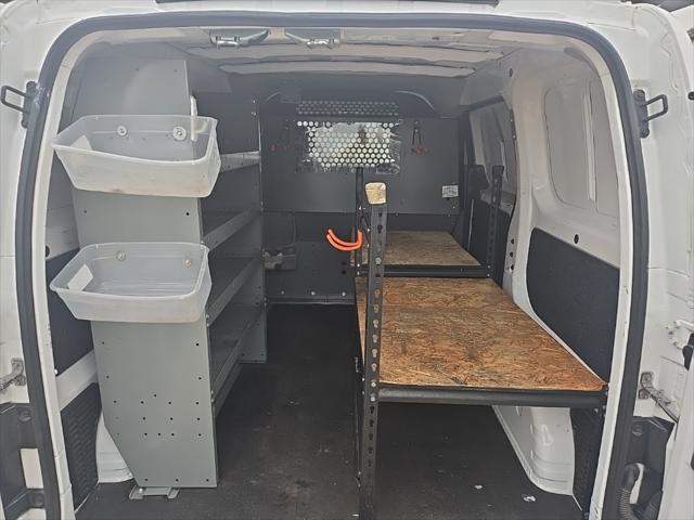 2018 Nissan NV200 SV 2018 Nissan NV200 SV