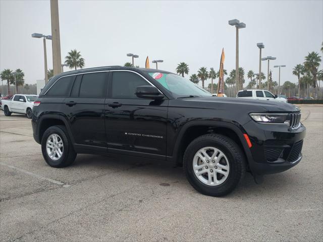 2023 Jeep Grand Cherokee Laredo 4x4