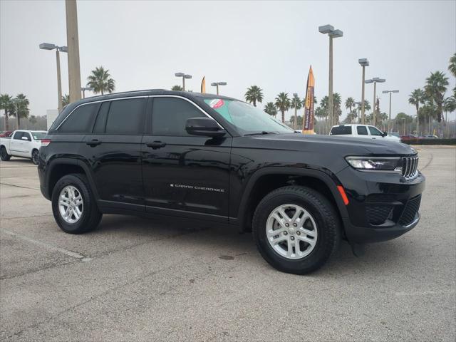 2023 Jeep Grand Cherokee Laredo 4x4