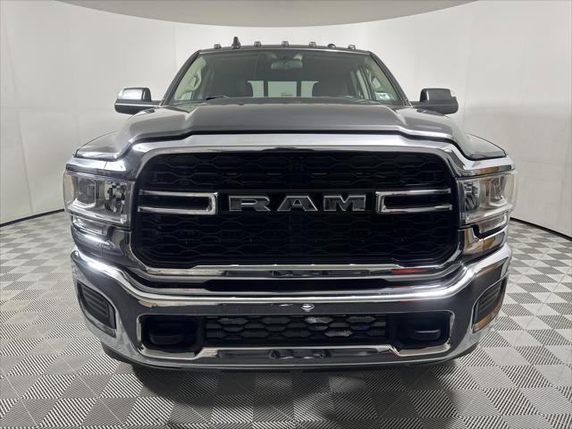 2020 RAM 2500 Tradesman Crew Cab 4X4 64 Box