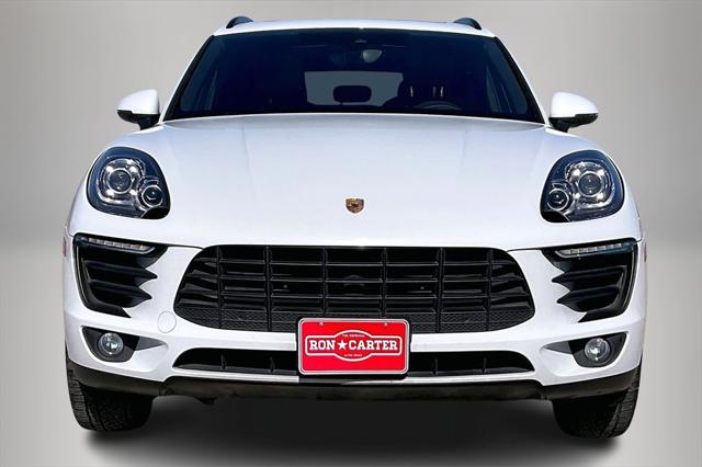2017 Porsche Macan Base 2017 Porsche Macan Base