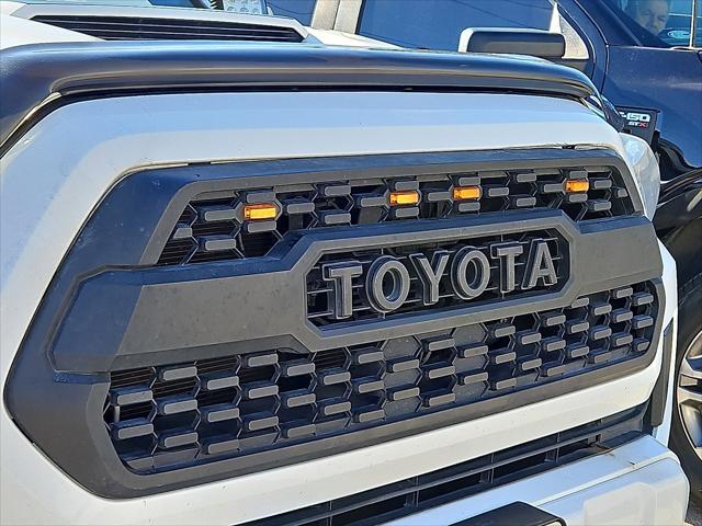 2016 Toyota Tacoma TRD Sport