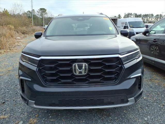 2023 Honda Pilot AWD Elite