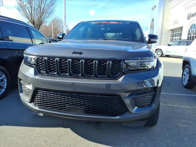 2023 Jeep Grand Cherokee Altitude 4x4