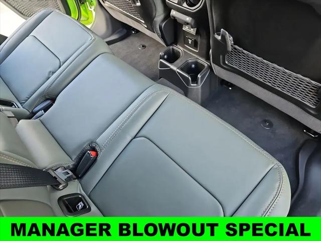 2025 Jeep Gladiator Sport