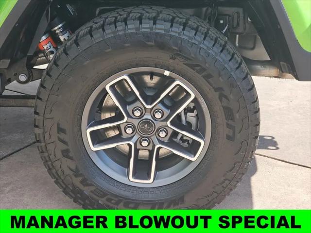 2025 Jeep Gladiator Sport