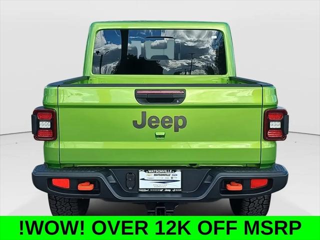 2025 Jeep Gladiator Sport