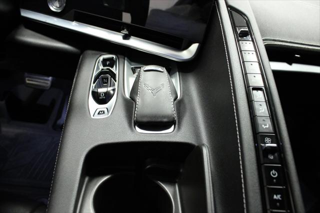 2022 Chevrolet Corvette Stingray RWD Convertible 2LT