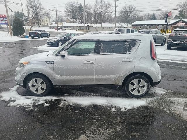 2015 Kia Soul Base