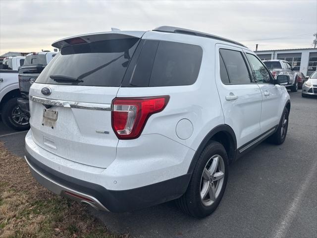 2016 Ford Explorer XLT 2016 Ford Explorer XLT
