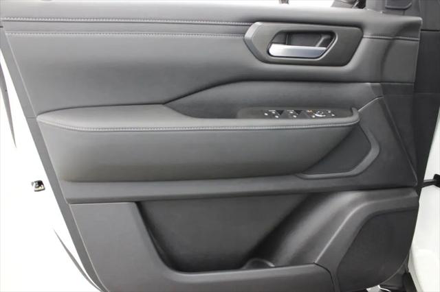 2026 Nissan Armada SV