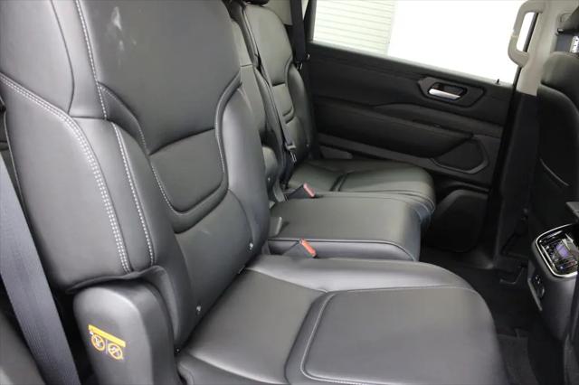 2026 Nissan Armada SV