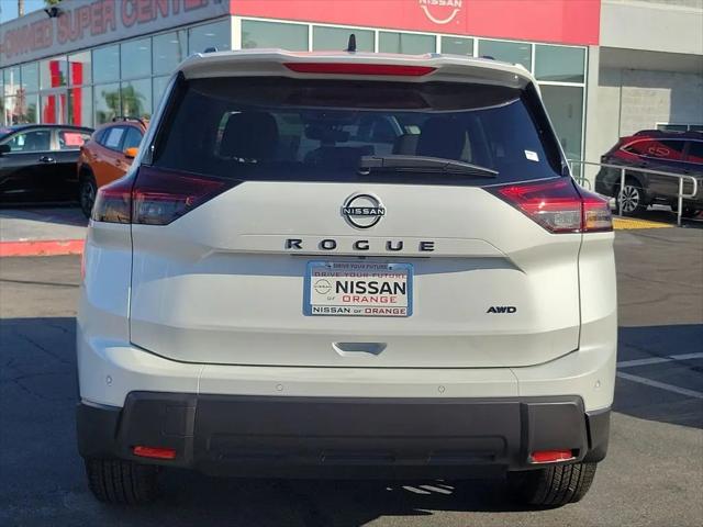 2026 Nissan Rogue Dark Armor