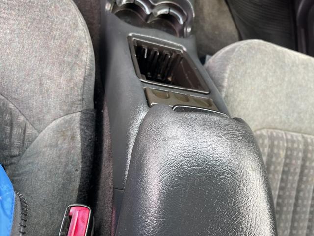 2002 Chevrolet S-10 LS