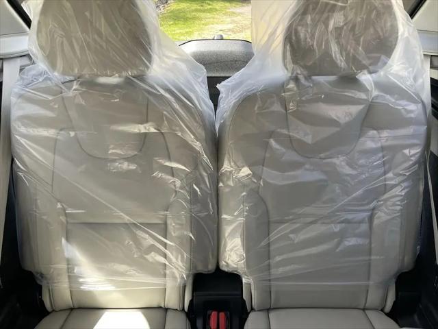 2026 Volvo XC90 Plug-In Hybrid Ultra, T8 AWD, Electric/Gasoline, Bright, 7 Seats