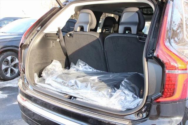 2026 Volvo XC90 Plus, B6 AWD Gas (mild hybrid), Gasoline, Bright, 7 Seats