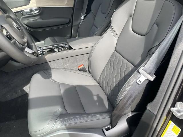 2026 Volvo XC90 Plus, B6 AWD Gas (mild hybrid), Gasoline, Bright, 7 Seats