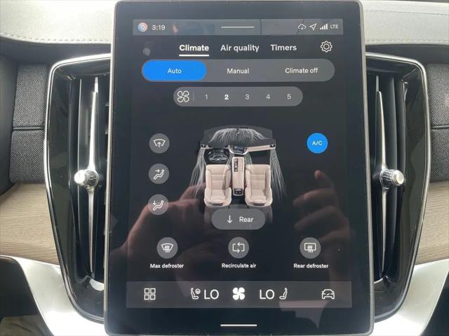 2026 Volvo XC90 Plus, B6 AWD Gas (mild hybrid), Gasoline, Bright, 7 Seats