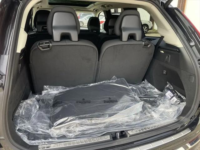 2026 Volvo XC90 Plus, B6 AWD Gas (mild hybrid), Gasoline, Bright, 7 Seats