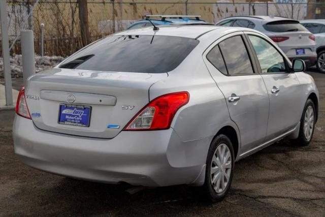 2012 Nissan Versa 1.6 SV
