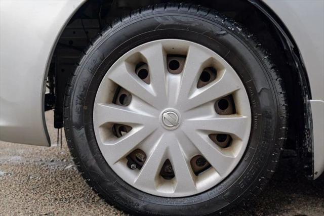 2012 Nissan Versa 1.6 SV
