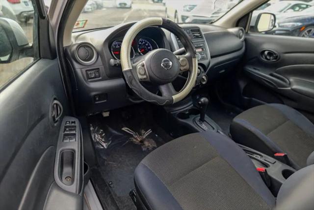 2012 Nissan Versa 1.6 SV