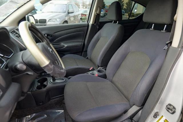2012 Nissan Versa 1.6 SV