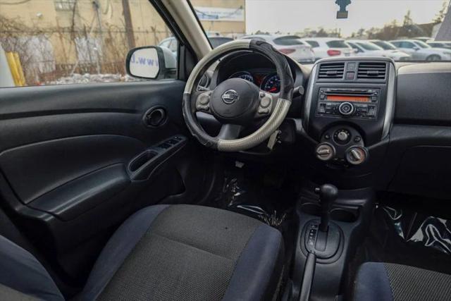 2012 Nissan Versa 1.6 SV