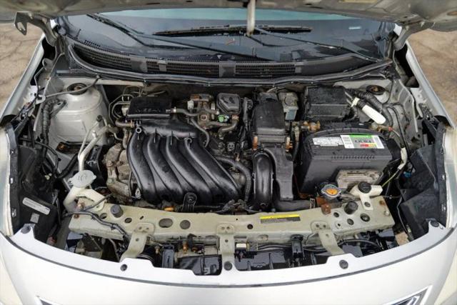 2012 Nissan Versa 1.6 SV