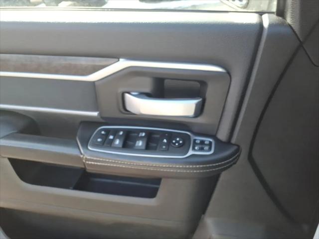 2024 Ram 3500 Big Horn Crew Cab 4x4 8' Box