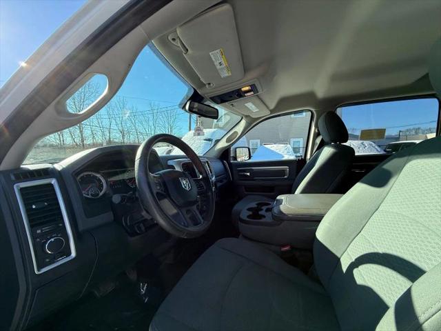 2016 Ram 1500 SLT