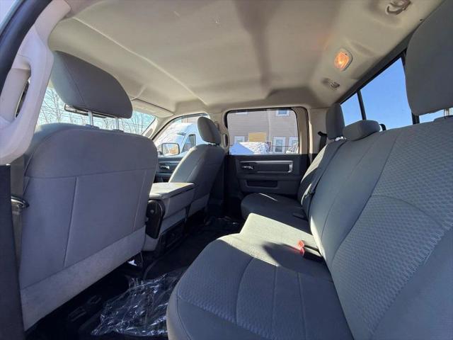 2016 Ram 1500 SLT