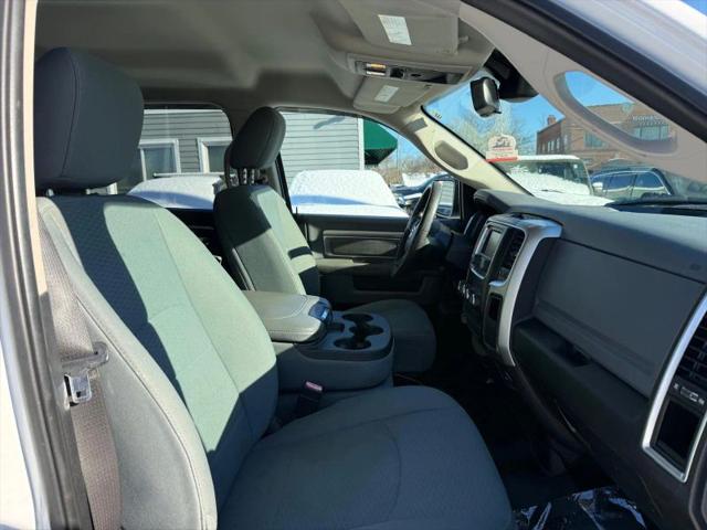 2016 Ram 1500 SLT