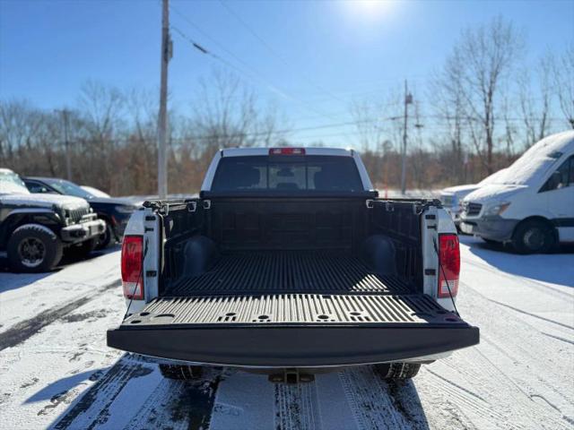 2016 Ram 1500 SLT
