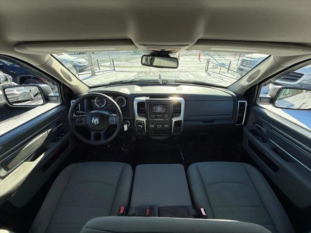 2016 Ram 1500 SLT