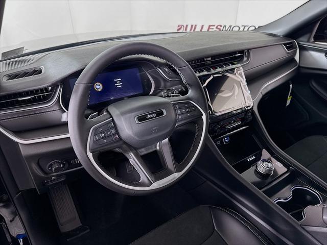 2025 Jeep Grand Cherokee Altitude X 4x4