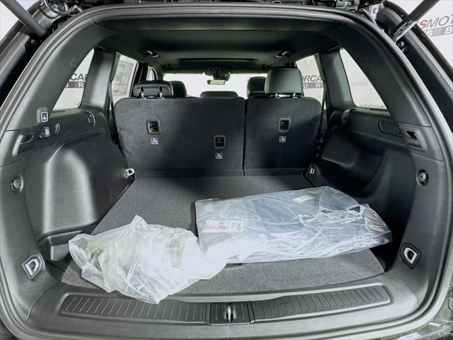 2025 Jeep Grand Cherokee Altitude X 4x4