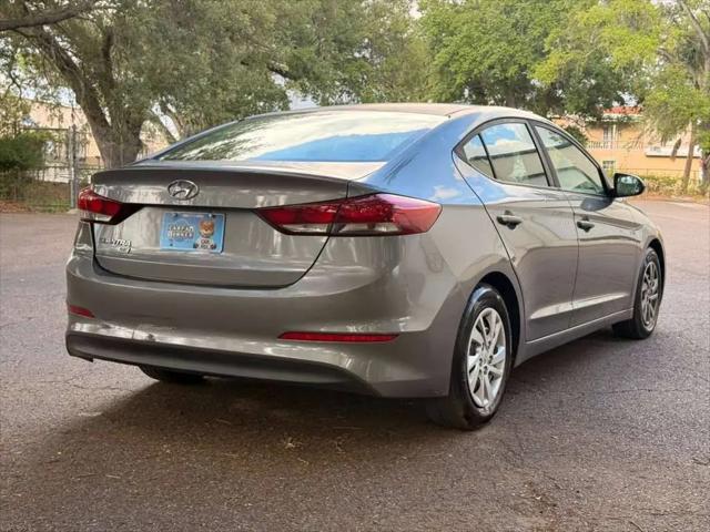 2018 Hyundai Elantra SE